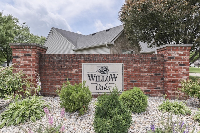 7914 Willow Wind Cir, Indianapolis, IN 46239 - view of community sign