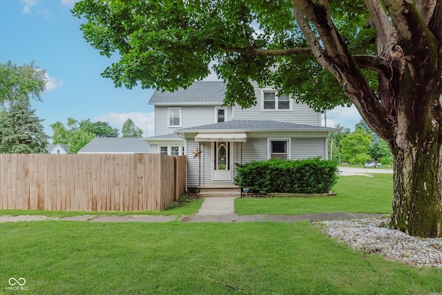 216 N Clinton St, Boswell, IN 47921 - traditional-style house featuring roof with shingles