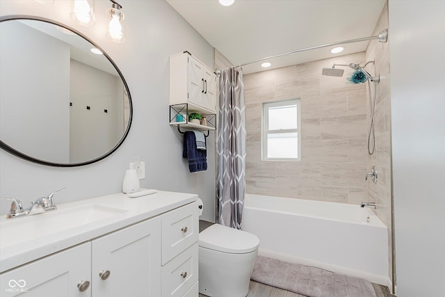 216 N Clinton St, Boswell, IN 47921 - full bathroom featuring vanity, shower / tub combo with curtain, recessed lighting, and wood finished floors