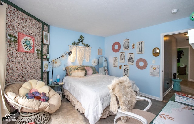 6532 Amherst Way, Zionsville, IN 46077 - bedroom featuring wood finished floors and baseboards