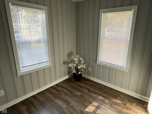 937 N Routiers Ave, Indianapolis, IN 46219 - unfurnished room featuring dark wood-style flooring and baseboards