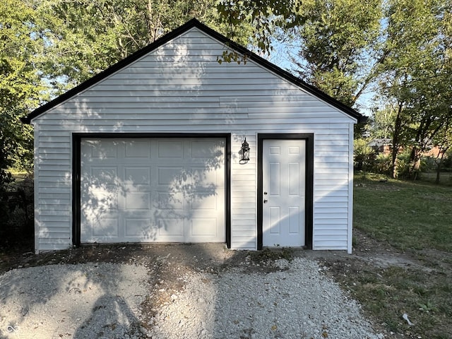 937 N Routiers Ave, Indianapolis, IN 46219 - view of detached garage