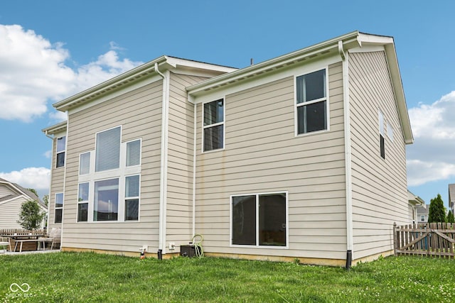 1414 W Springhurst Blvd, Greenfield, IN 46140 - back of house