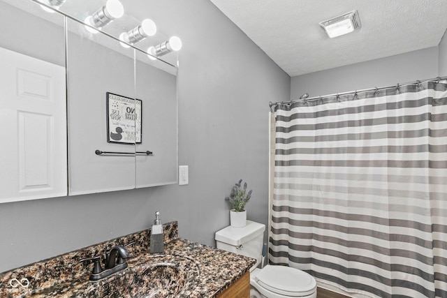 401 N Nicole Ln, Scottsburg, IN 47170 - full bathroom featuring vanity, a textured ceiling, and a shower with curtain