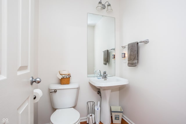 1521 Midnight Pass, Brownsburg, IN 46112 - half bathroom with toilet and baseboards