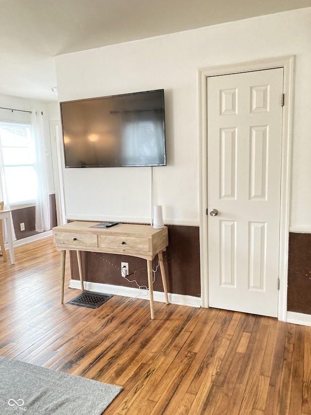 1940 N Drexel Ave, Indianapolis, IN 46218 - detailed view of wood finished floors