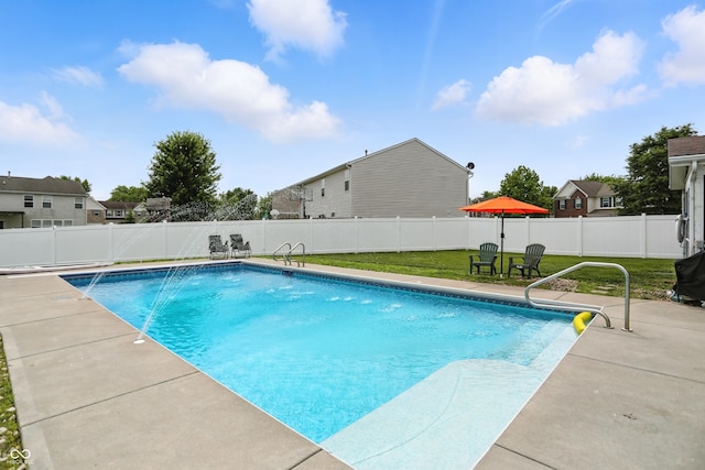 5063 Haywood Ln, Plainfield, IN 46168 - view of swimming pool featuring a patio and a fenced backyard