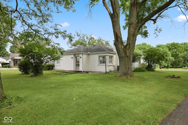 11710 W State Road 32, Yorktown, IN 47396 - view of grassy yard