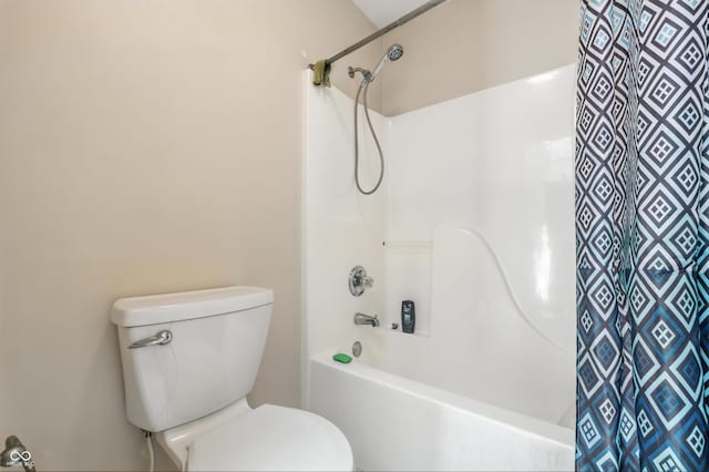 2463 Kettering Way, Indianapolis, IN 46214 - full bath featuring toilet and shower / bath combo