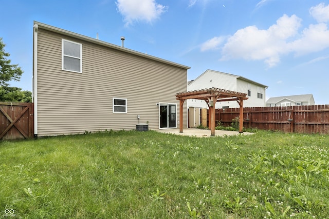 1236 N Aberdeen Dr, Franklin, IN 46131 - rear view of house with a pergola, a patio, and a fenced backyard