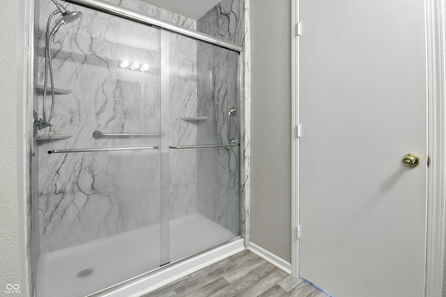1236 N Aberdeen Dr, Franklin, IN 46131 - full bath featuring a marble finish shower and wood finished floors