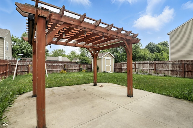 1236 N Aberdeen Dr, Franklin, IN 46131 - fenced backyard with a shed, a patio, and a pergola