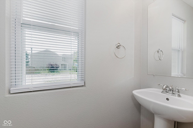 7572 Wymm Ln, Ingalls, IN 46048 - bathroom with a sink