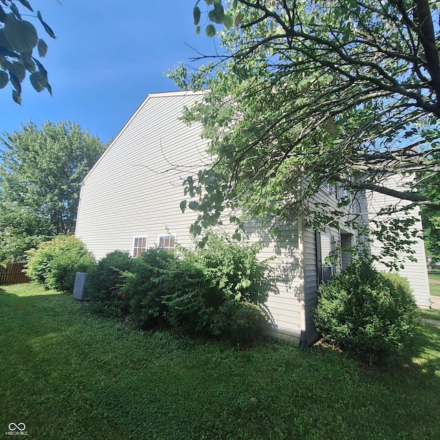 10775 Cyrus Dr, Indianapolis, IN 46231 - view of home's exterior