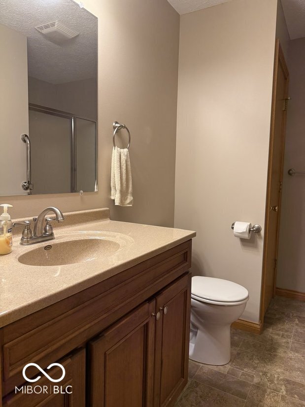 989 Plaza Dr, Martinsville, IN 46151 - photo 19