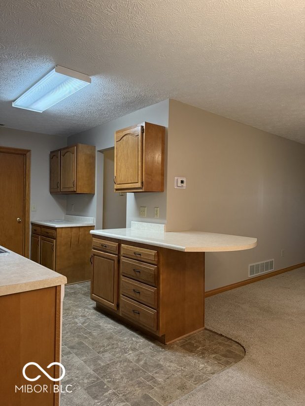 989 Plaza Dr, Martinsville, IN 46151 - photo 6