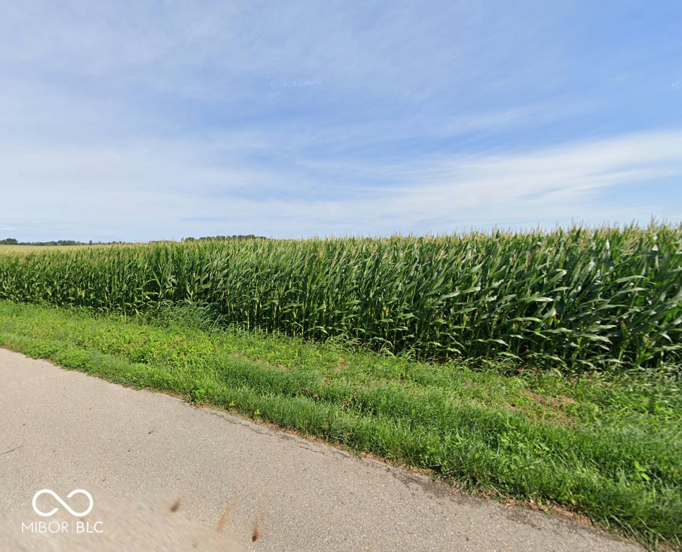 1100 N N, Fountaintown, IN 46130 - photo 2
