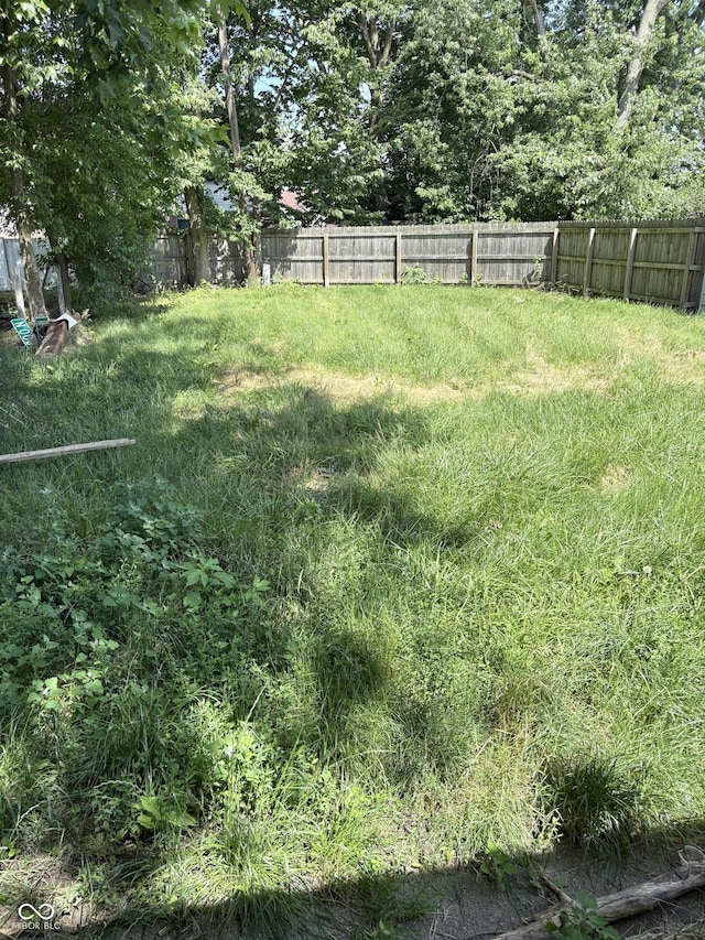 948 S 23rd St, New Castle, IN 47362 - view of fenced backyard