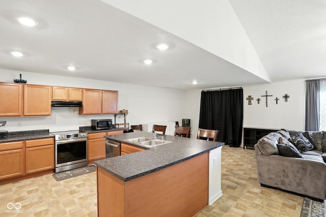 4643 Darla Ct, Indianapolis, IN 46239 - photo 2