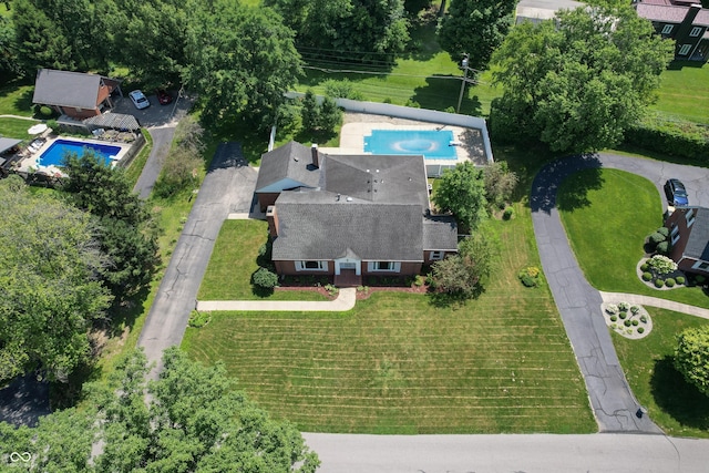 660 E Dr, Seymour, IN 47274 - aerial view of property and surrounding area with a pool