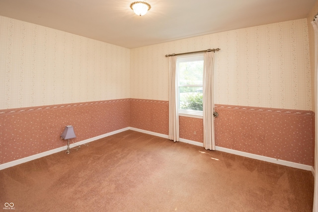 660 E Dr, Seymour, IN 47274 - view of carpeted empty room