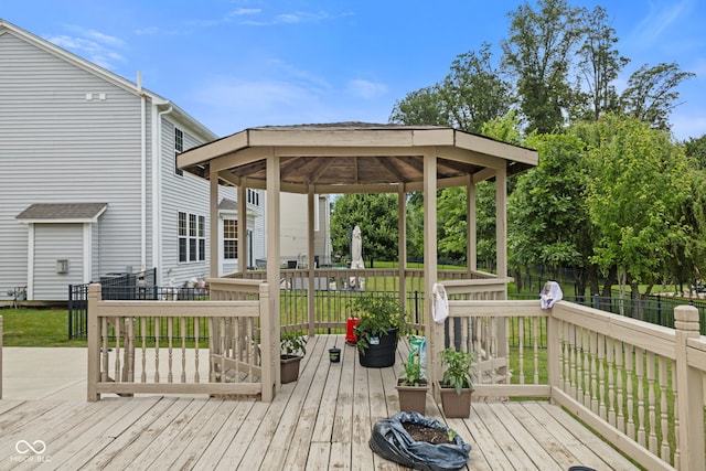 7350 Gold King Way, Indianapolis, IN 46259 - deck with a gazebo
