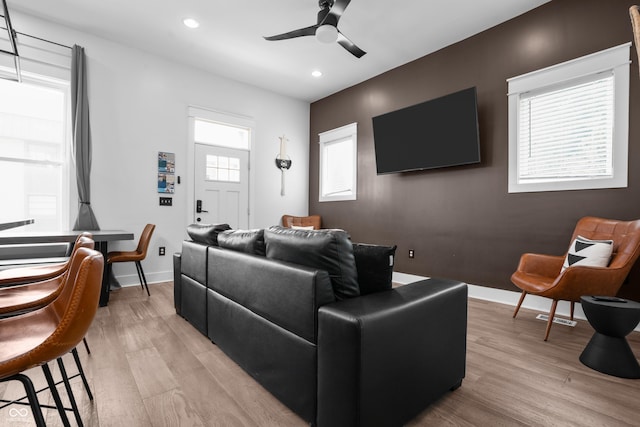 934 Calvary St, Indianapolis, IN 46203 - living room featuring light wood-style floors, a ceiling fan, and recessed lighting