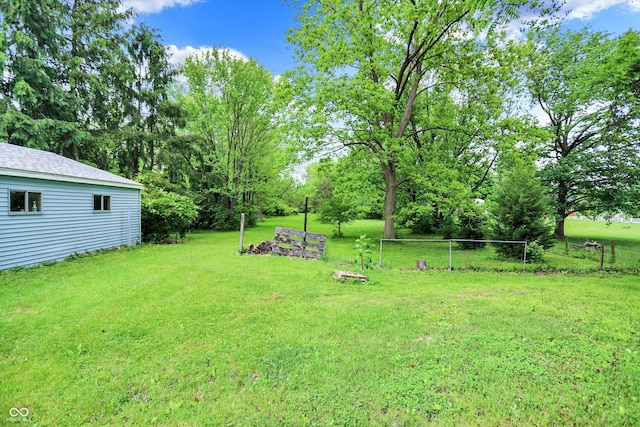 6430 E Southport Rd, Indianapolis, IN 46237 - view of yard featuring view of scattered trees