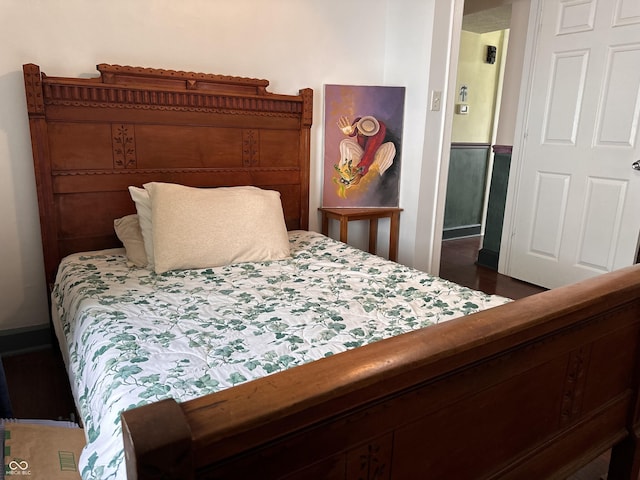 1433 N Colorado Ave, Indianapolis, IN 46201 - bedroom featuring baseboards