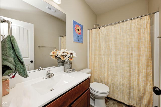 1331 Mccormicks Cir, Danville, IN 46122 - bathroom featuring vanity, curtained shower, and tile patterned floors