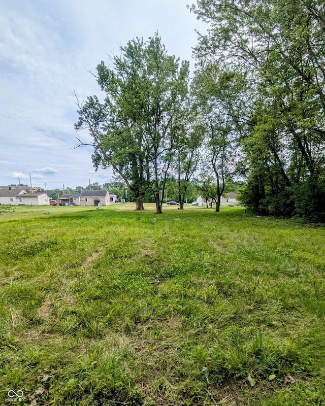 5448 E 30th St, Indianapolis, IN 46218