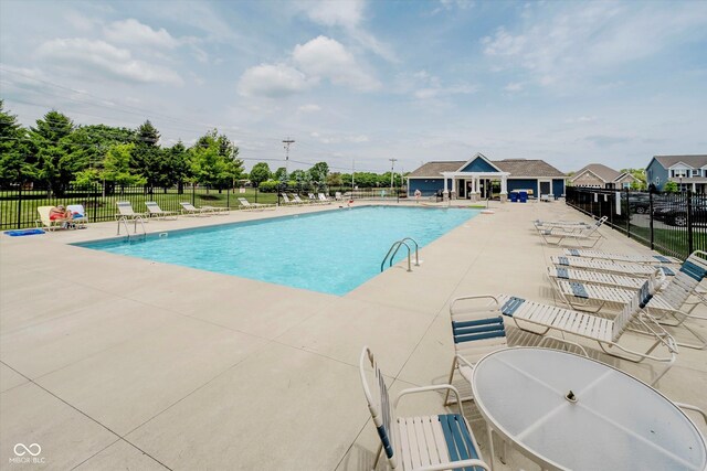 6644 Aberdeen Dr, Mccordsville, IN 46055 - community pool featuring a patio area