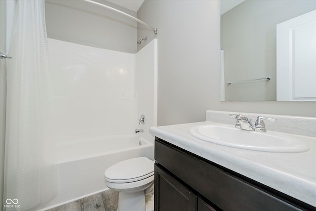 6644 Aberdeen Dr, Mccordsville, IN 46055 - full bath with vanity, shower / tub combo, and wood finished floors