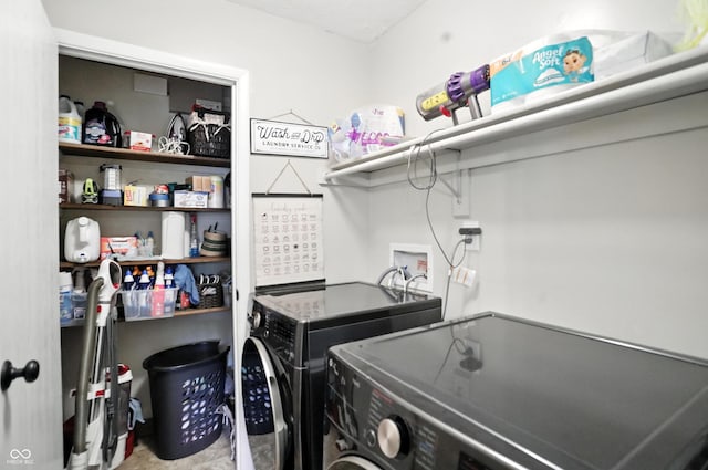 610 Front Royal Dr, Indianapolis, IN 46227 - laundry area featuring separate washer and dryer