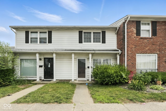 3343 Ashley Ln, Indianapolis, IN 46224 - view of front of property featuring a front yard and brick siding