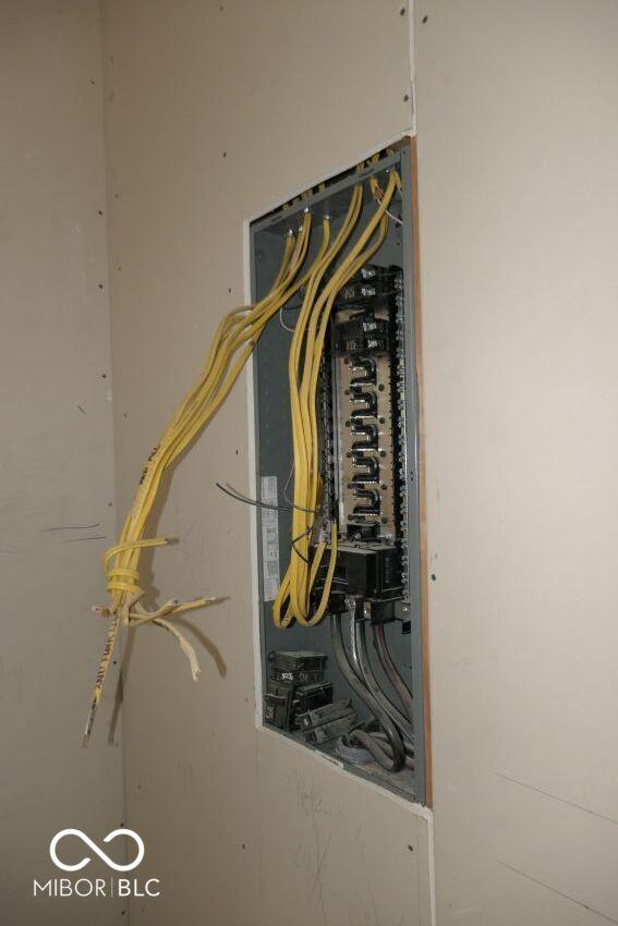 1601 Spann Ave, Indianapolis, IN 46203 - utilities featuring electric panel