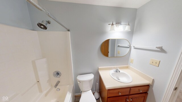 6640 Chipping Ct, Indianapolis, IN 46268 - full bathroom featuring vanity and shower / washtub combination