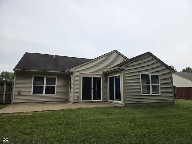 7440 Oakview Dr, Avon, IN 46123 - rear view of property featuring a patio area