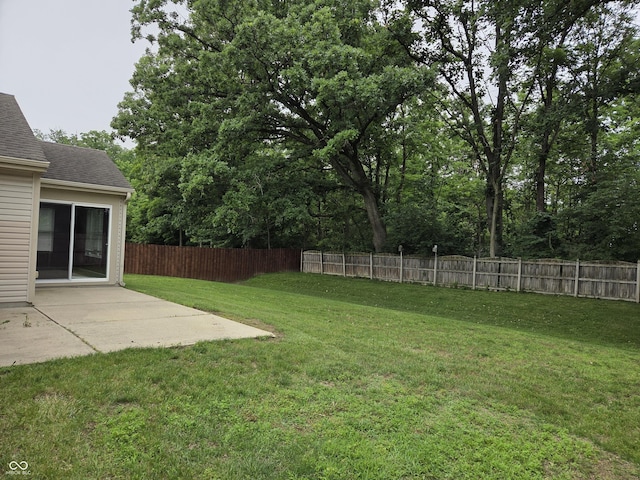 7440 Oakview Dr, Avon, IN 46123 - fenced backyard with a patio area