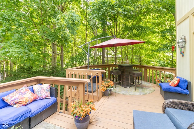10518 Courageous Dr, Indianapolis, IN 46236 - wooden deck with an outdoor hangout area