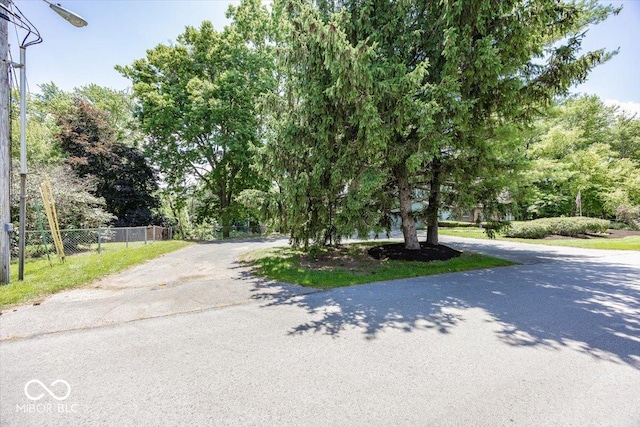 8315 Union Chapel Rd, Indianapolis, IN 46240 - view of street featuring view of scattered trees