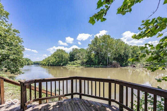 8315 Union Chapel Rd, Indianapolis, IN 46240 - wooden terrace with a water view