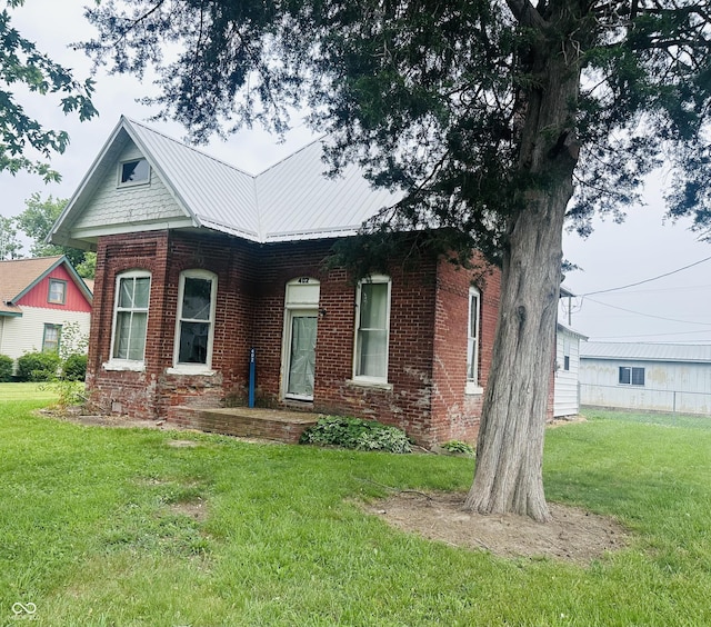 402 N Willow St, Dana, IN 47847 - photo 1