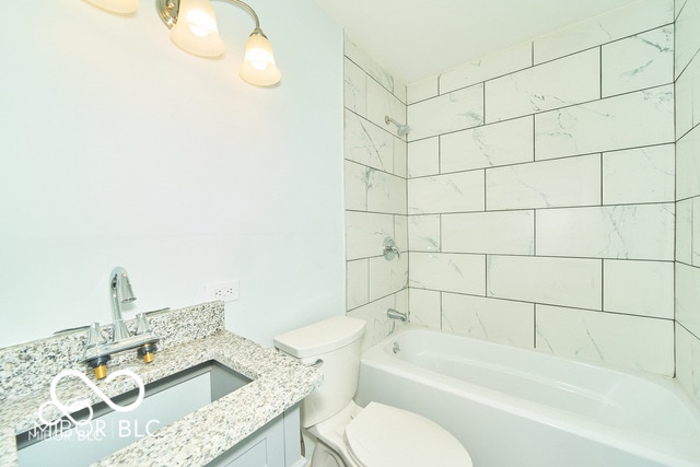 3531 Lombardy Pl, Indianapolis, IN 46226 - photo 16