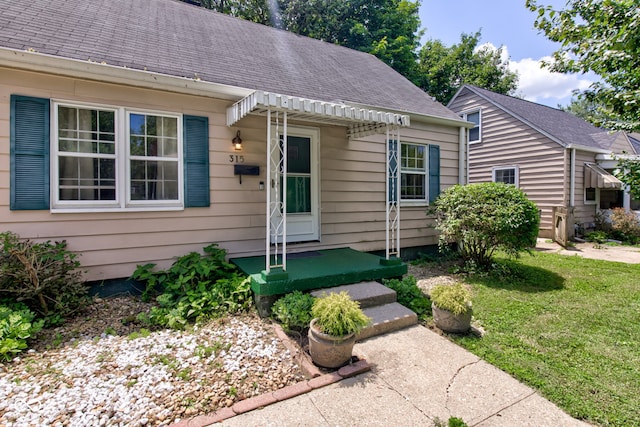 315 W 43rd St, Indianapolis, IN 46208 - photo 1
