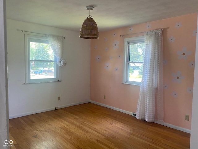 8008 Cherington Dr, Indianapolis, IN 46227 - unfurnished room with light wood-style floors