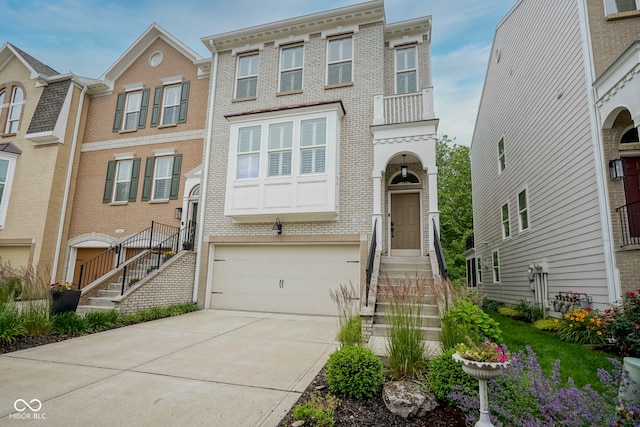 692 Greenford Trl N, Carmel, IN 46032 - photo 1