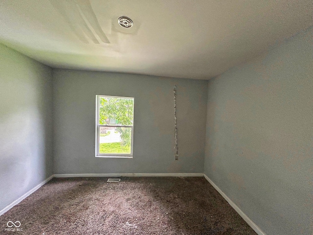 21 N Gladstone Ave, Indianapolis, IN 46201 - carpeted spare room featuring baseboards