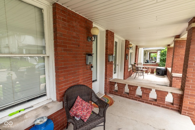 1602 E Vermont St, Indianapolis, IN 46201 - photo 2