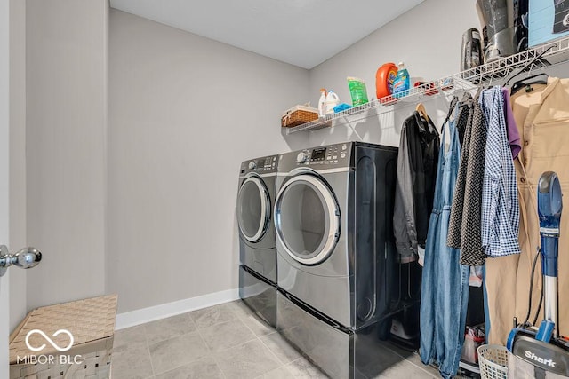 3546 Brampton Ln, Westfield, IN 46074 - washroom featuring washer and clothes dryer and baseboards